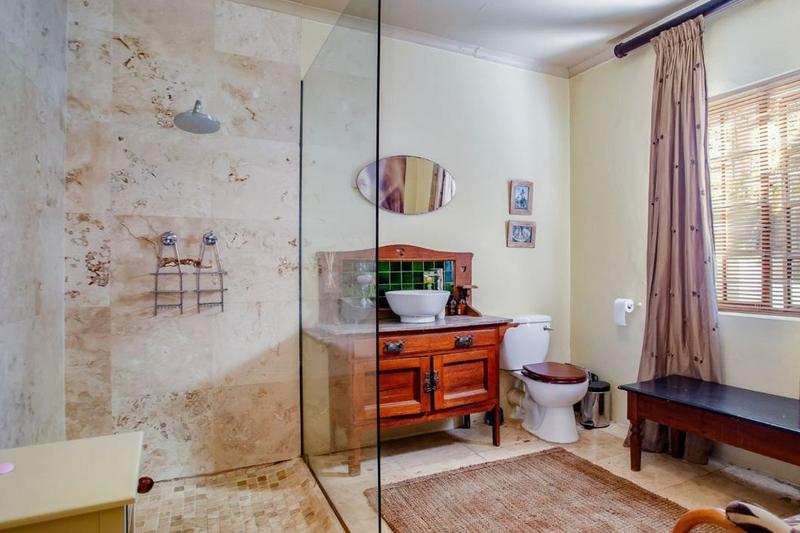 5 Bedroom Property for Sale in Paarl Western Cape